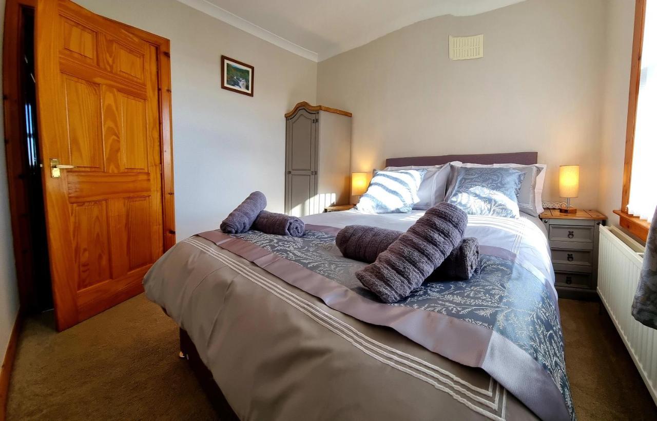 Inverness City 3 Bedroom House Free Parking Buitenkant foto
