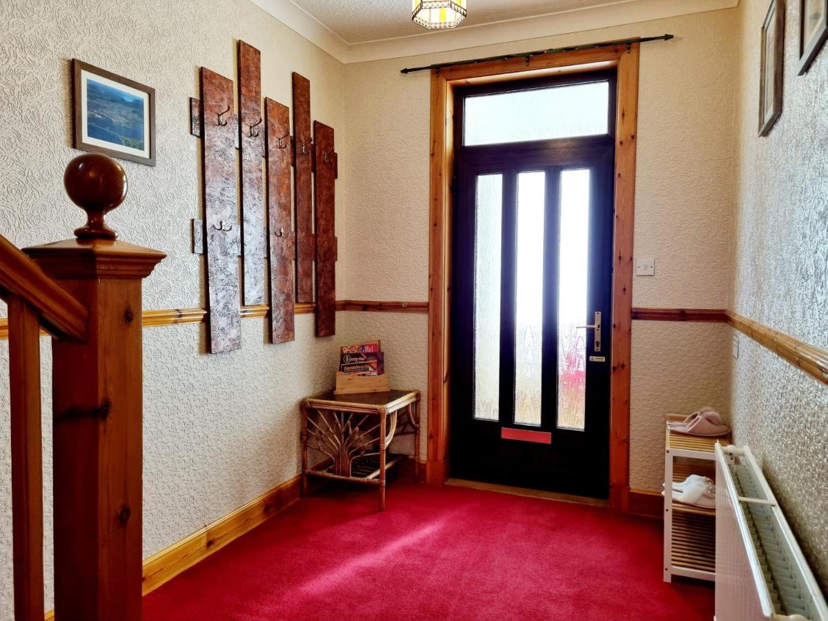 Inverness City 3 Bedroom House Free Parking Buitenkant foto