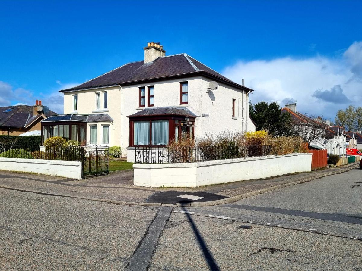 Inverness City 3 Bedroom House Free Parking Buitenkant foto