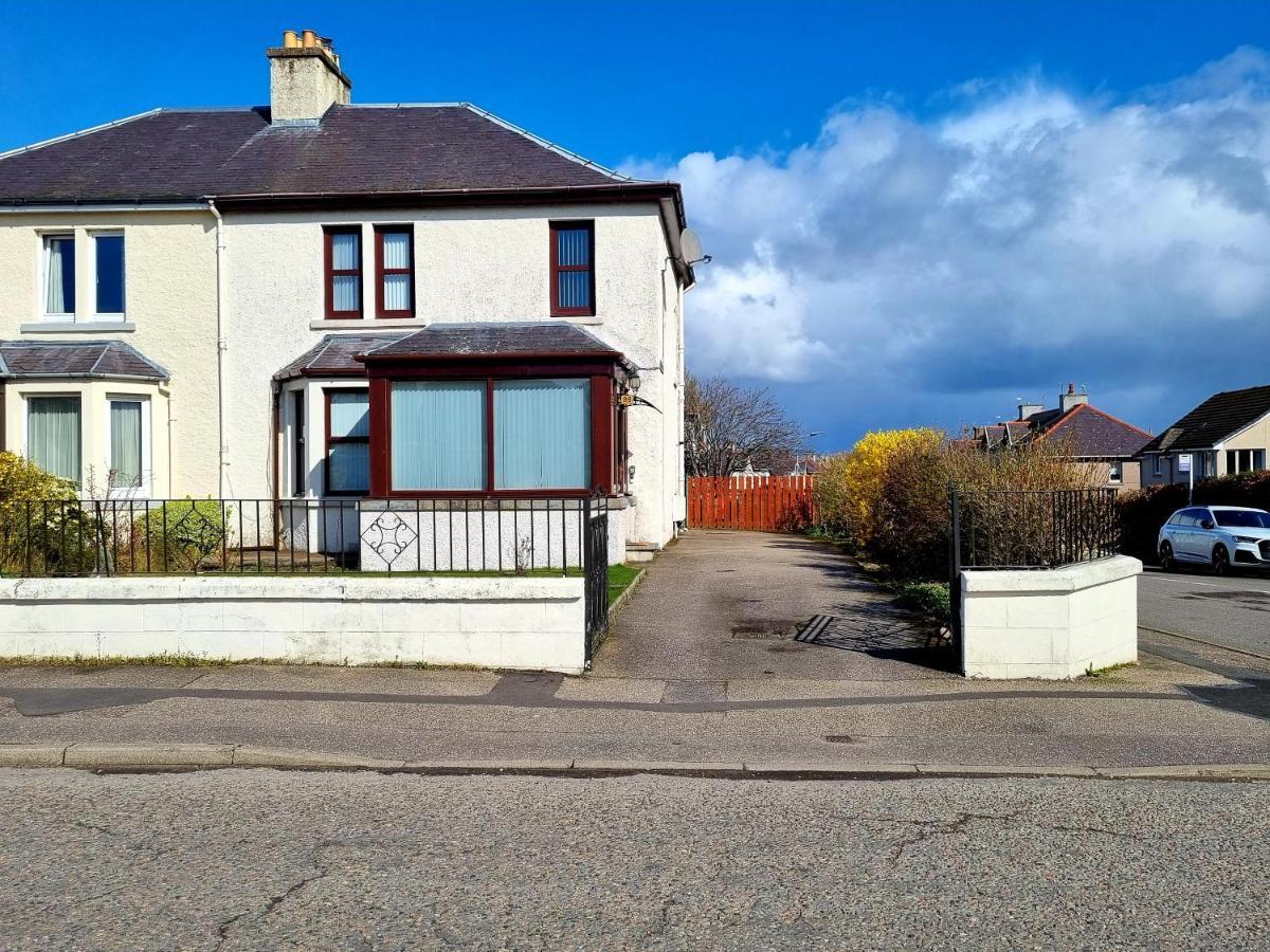 Inverness City 3 Bedroom House Free Parking Buitenkant foto