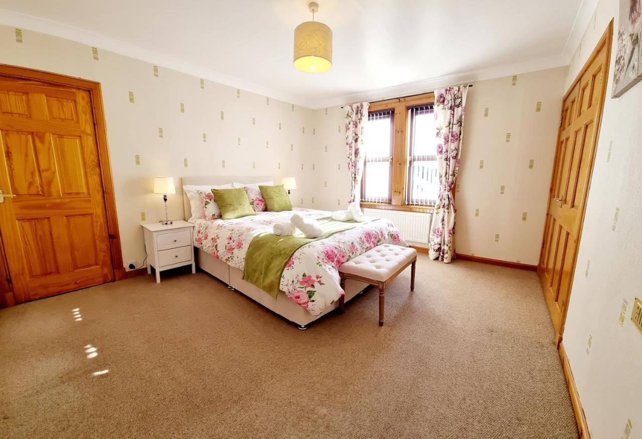 Inverness City 3 Bedroom House Free Parking Buitenkant foto