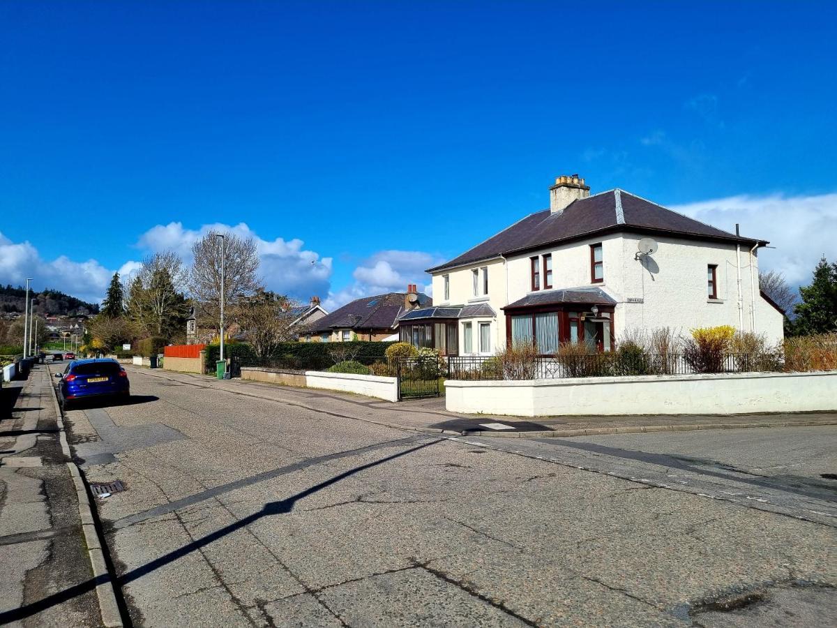 Inverness City 3 Bedroom House Free Parking Buitenkant foto